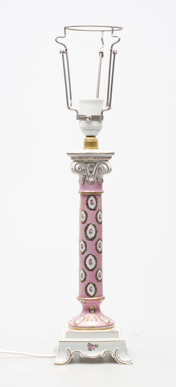 BORDSLAMPA, porslin, empirestil, Dresden, empirestil, 1900-tal.
