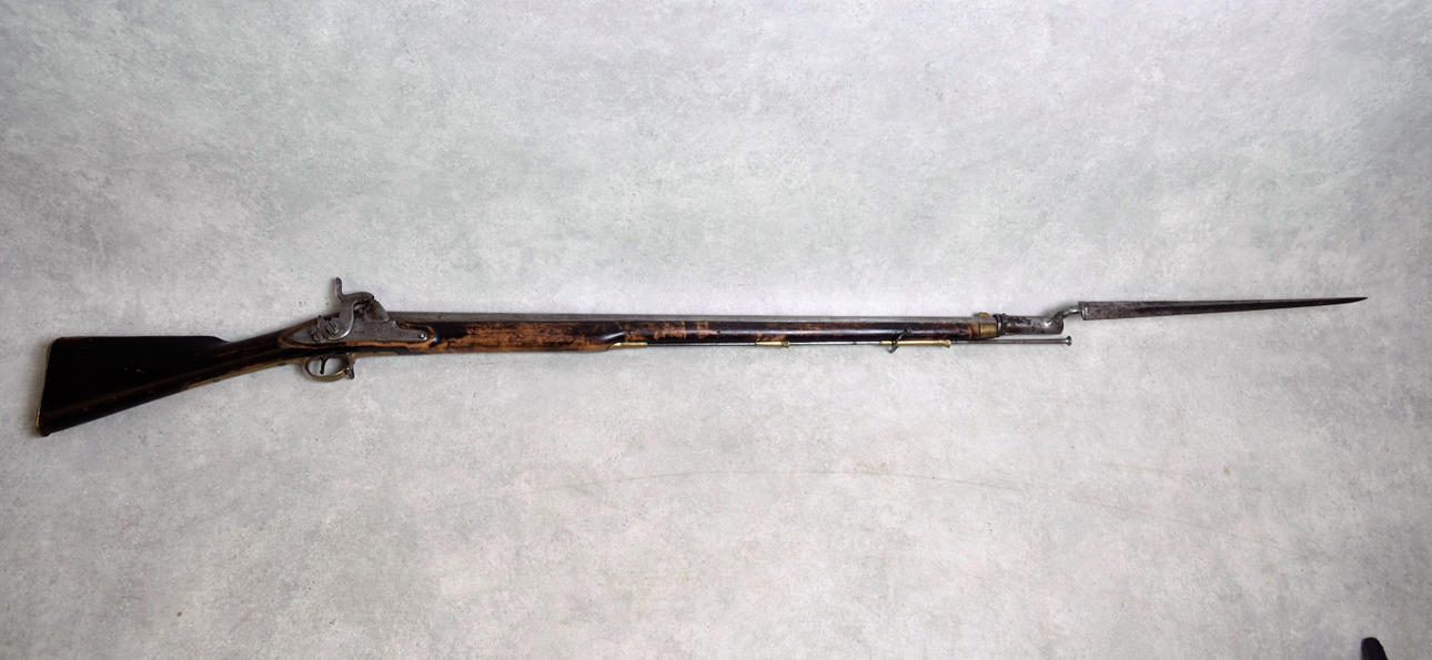 BLOCK RIFLE WITH BAYONET England, Tower stamped, m/1815. Weapons ...