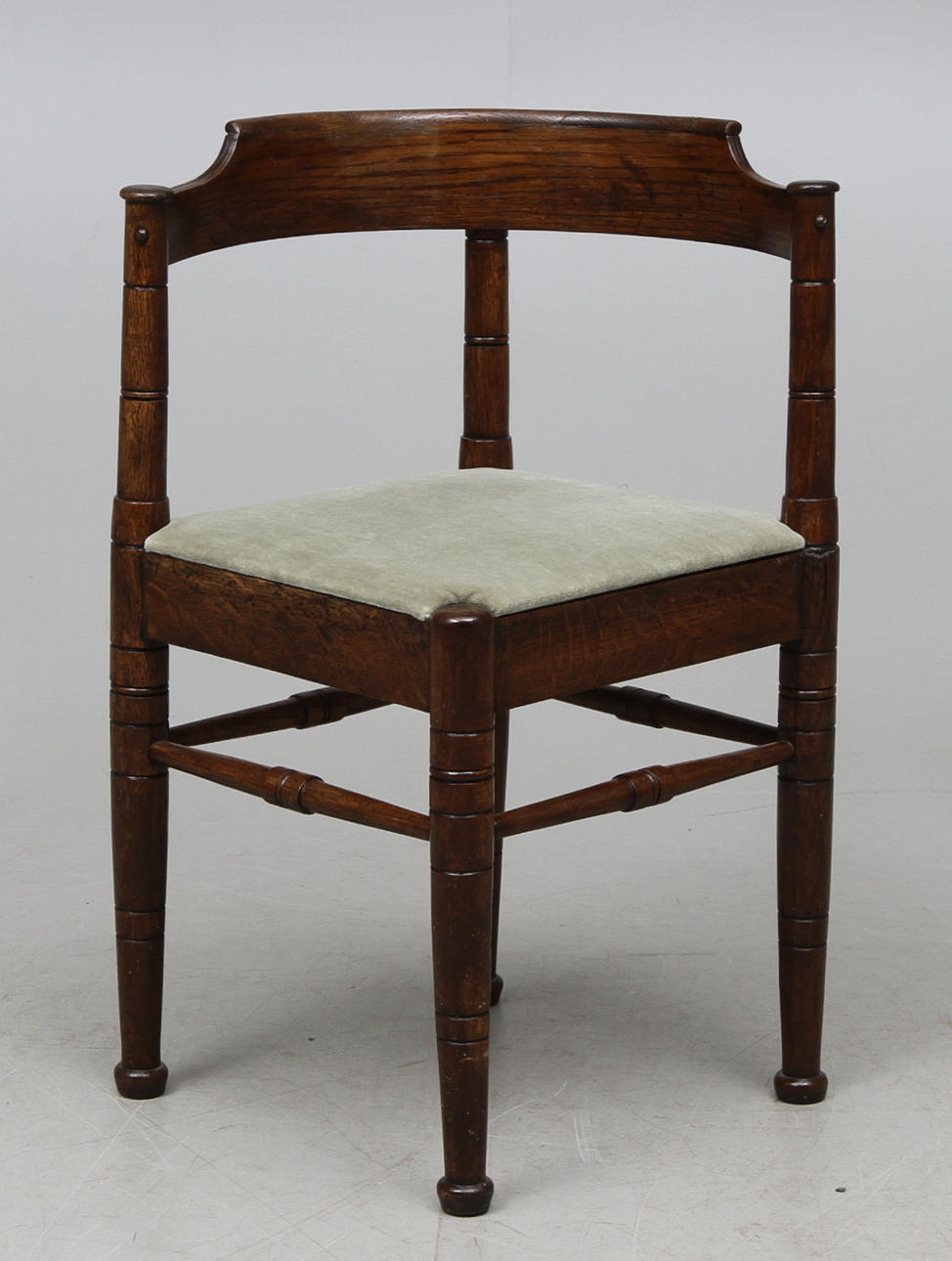 STOL, renässans-stil, 1900 talets första kvartal.