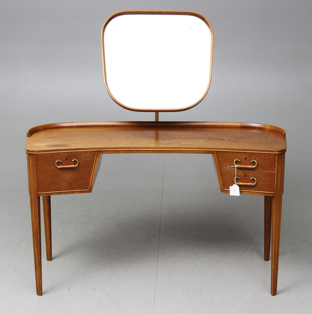 TOALETTBORD, Svenska Möbelfabrikerna Bodafors, 1940/50-tal.