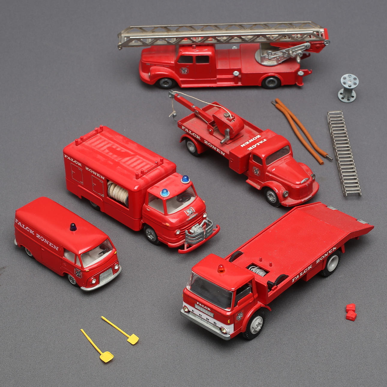 TEKNO, Falck zone, five emergency vehicles.