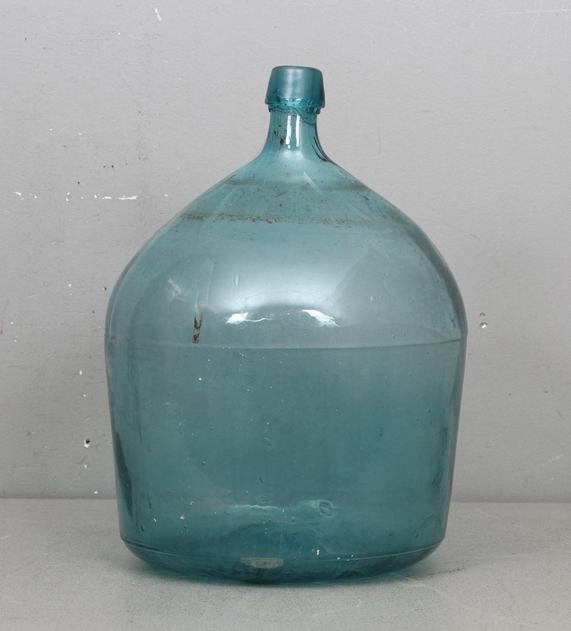 FLASKA, blått glas, sannolikt 1700-tal.