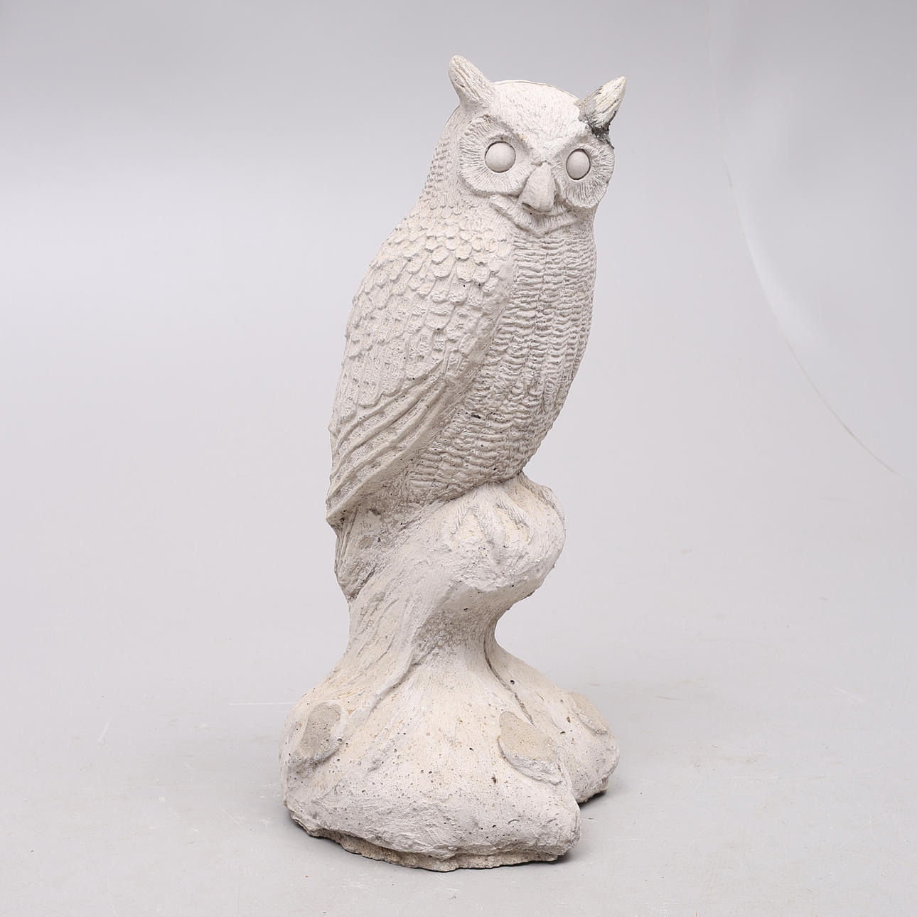 SKULPTUR, UGGLA, betong.