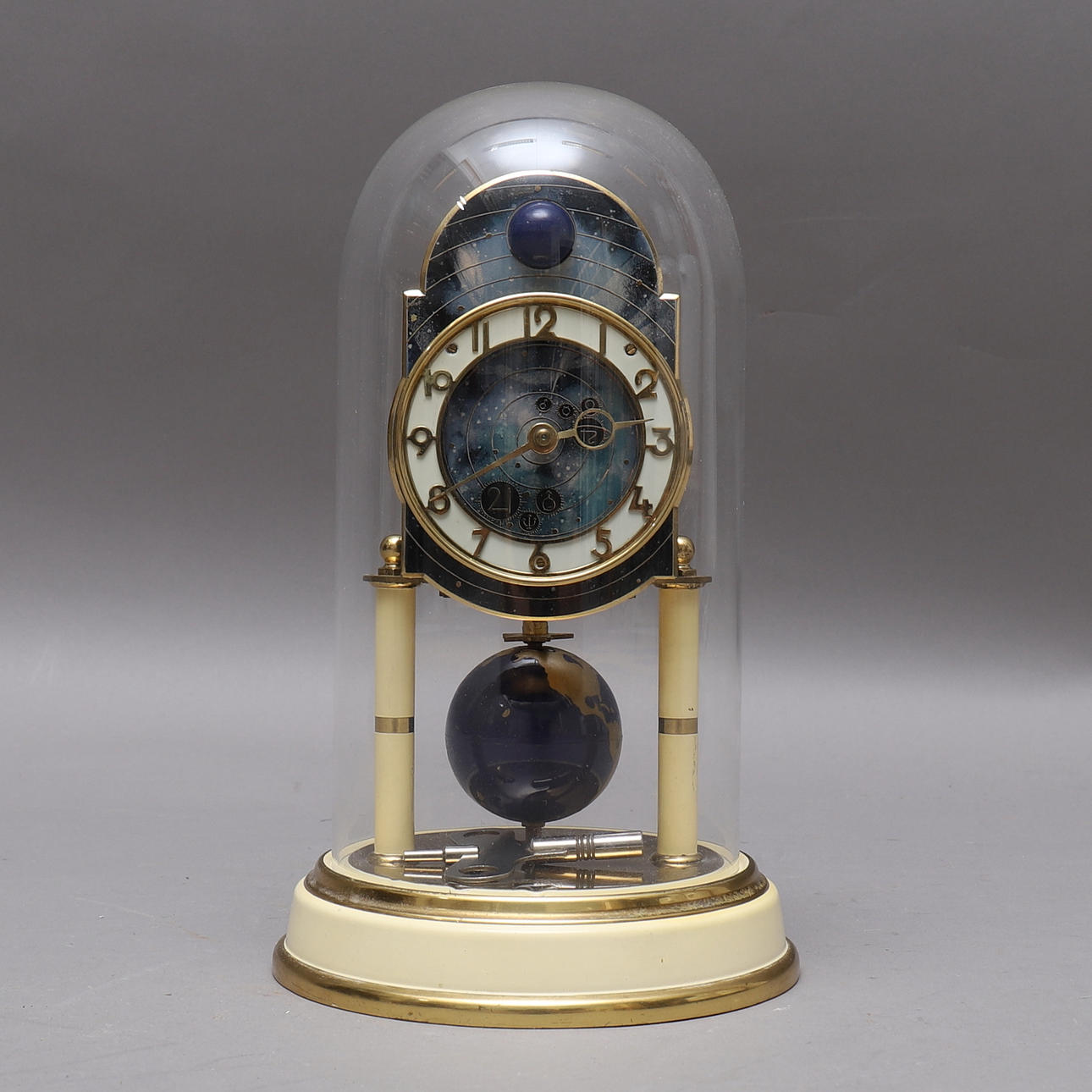 YEAR, Kaiser Universe, Germany, mid 20th century.