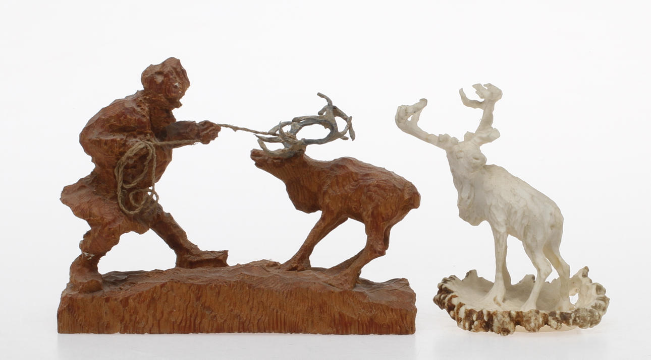 FIGURINER, 2 st, samearbeten, signerad EN 1949 resp -47.