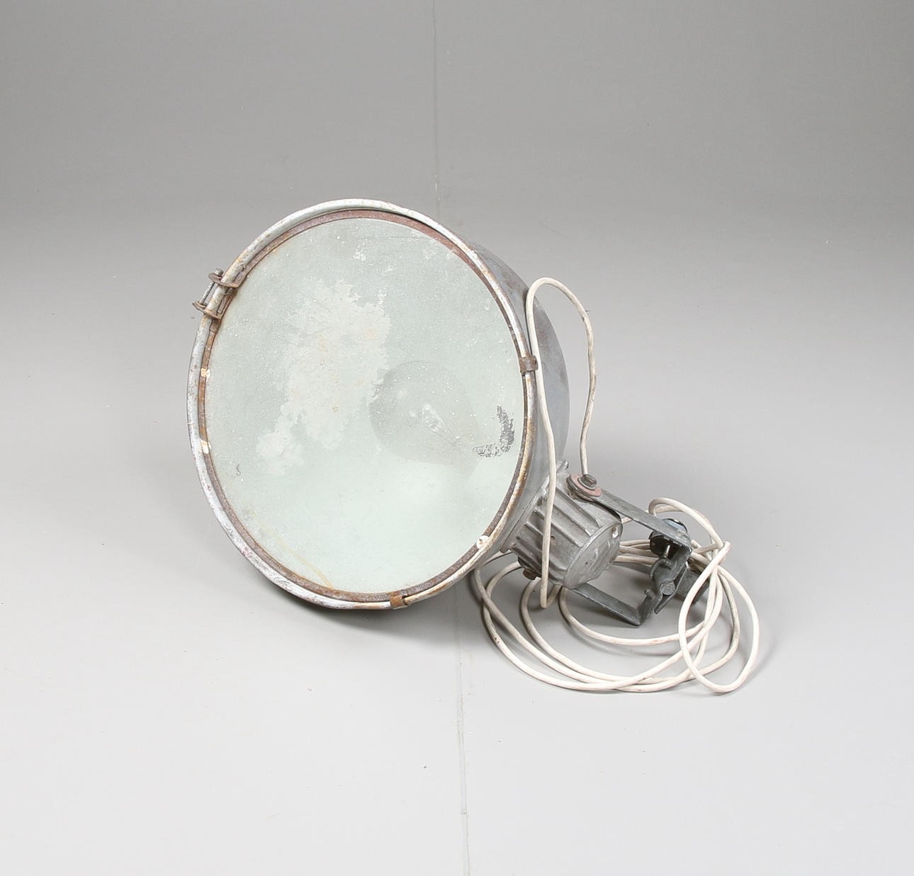 INDUSTRILAMPA, 1900-tal.