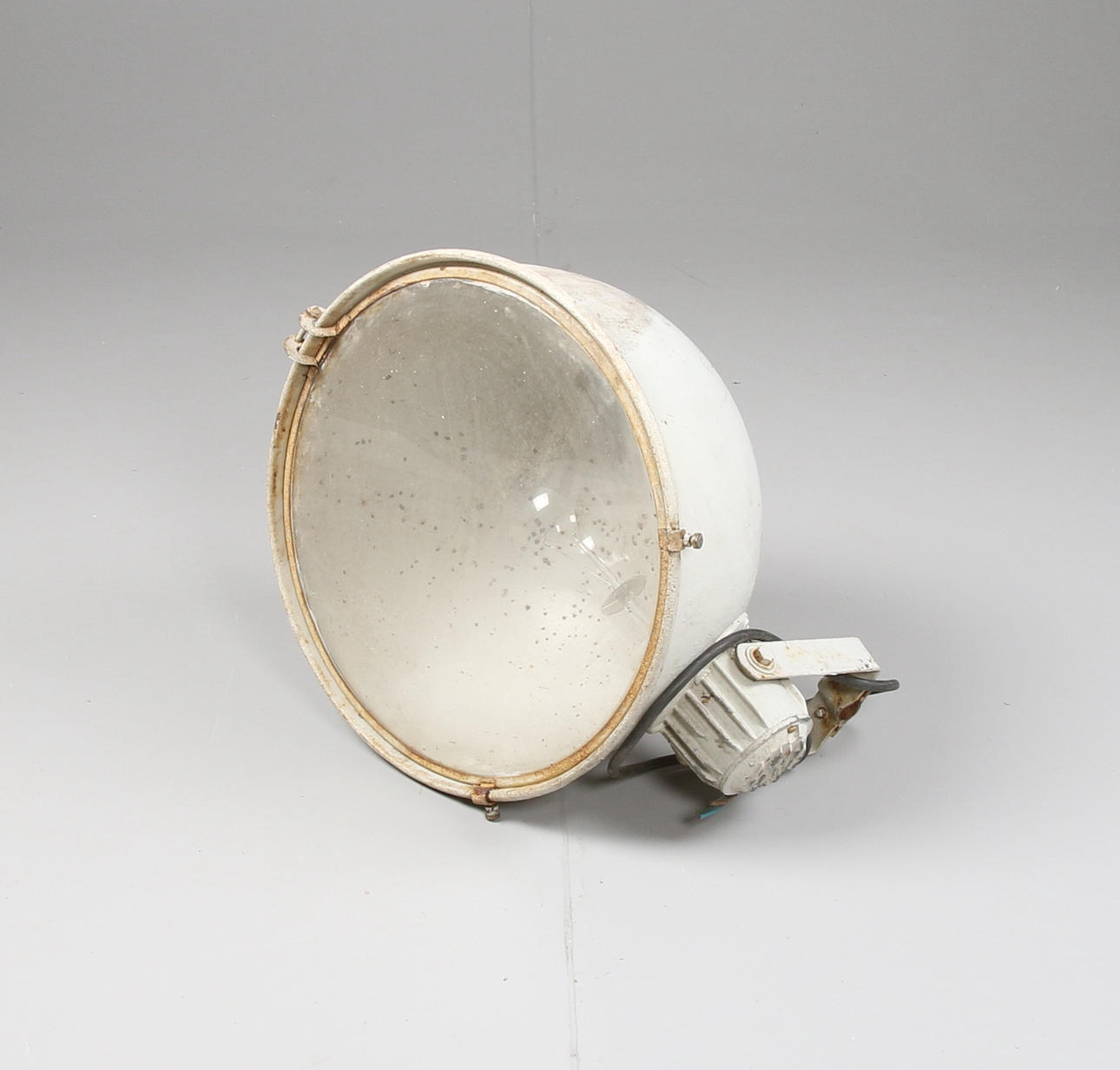 INDUSTRILAMPA, 1900-tal.