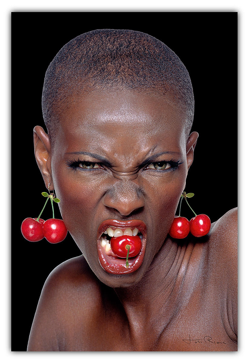 TONI RIERA. Kirschen.