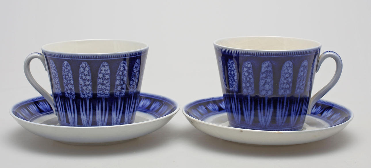 TEKOPPAR MED FAT, ett par, flintgods, Hyacint, Arthur Percy, Gefle.