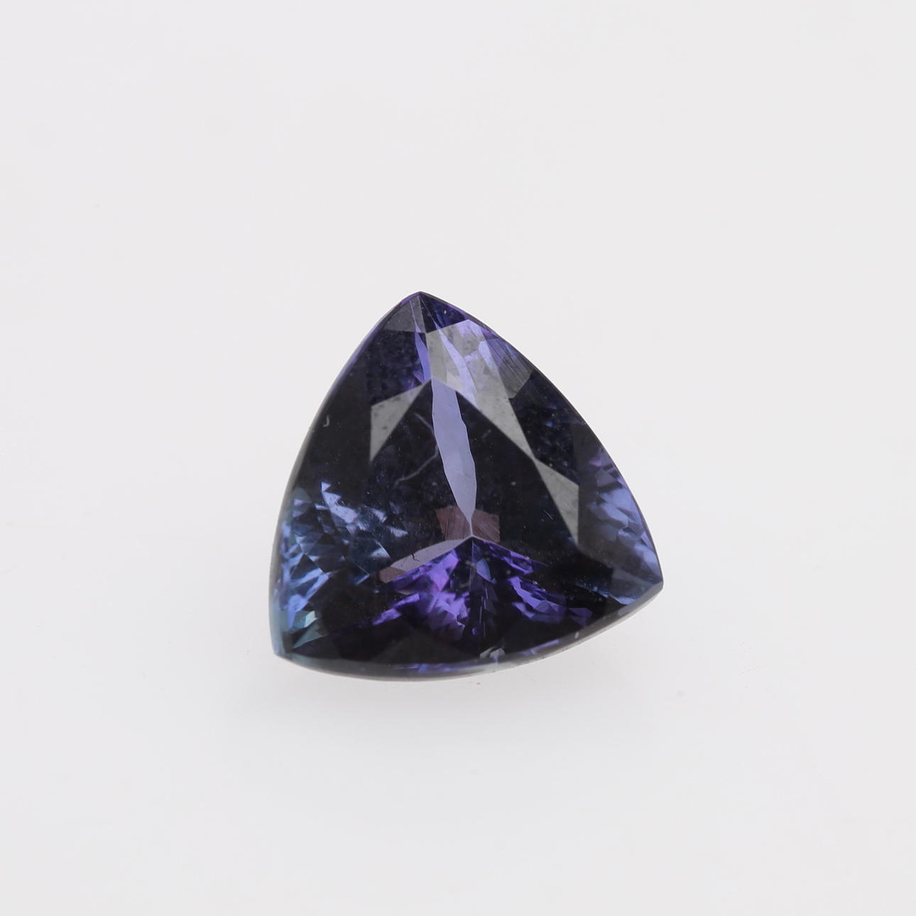 TRILLIAN CUT TANZANITE, 6 ct. blue/violet/green.