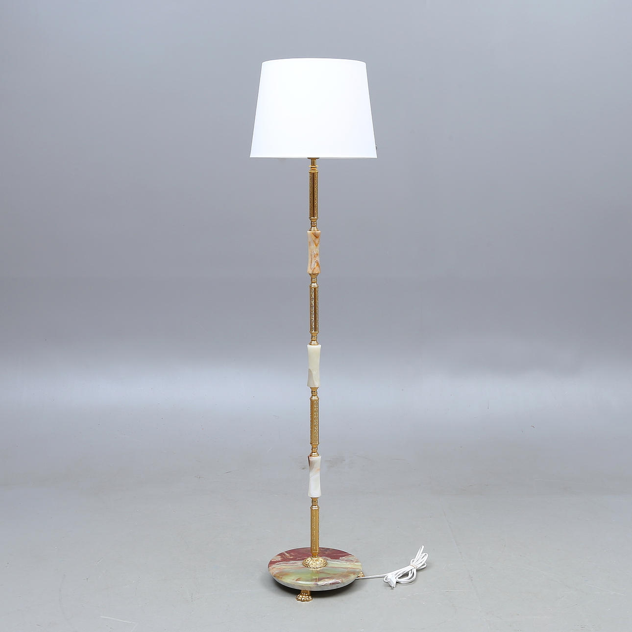 GULVLAMPE, sten, metal, 1900-/2000-tallet.