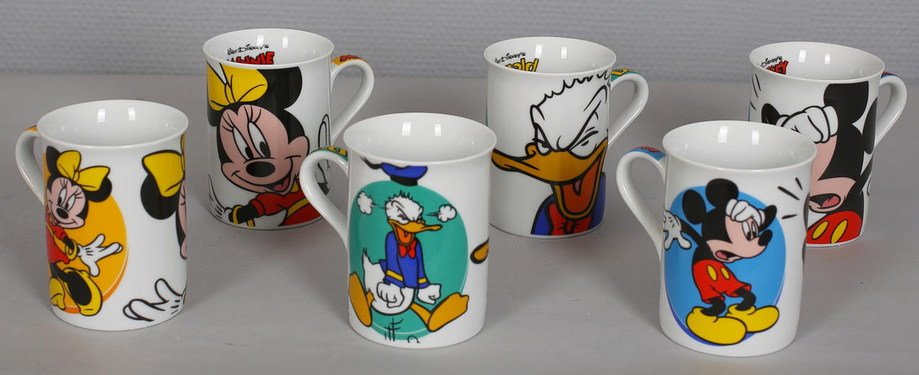 Muggar i porslin (6). Micky unlimited. Walt Disney.