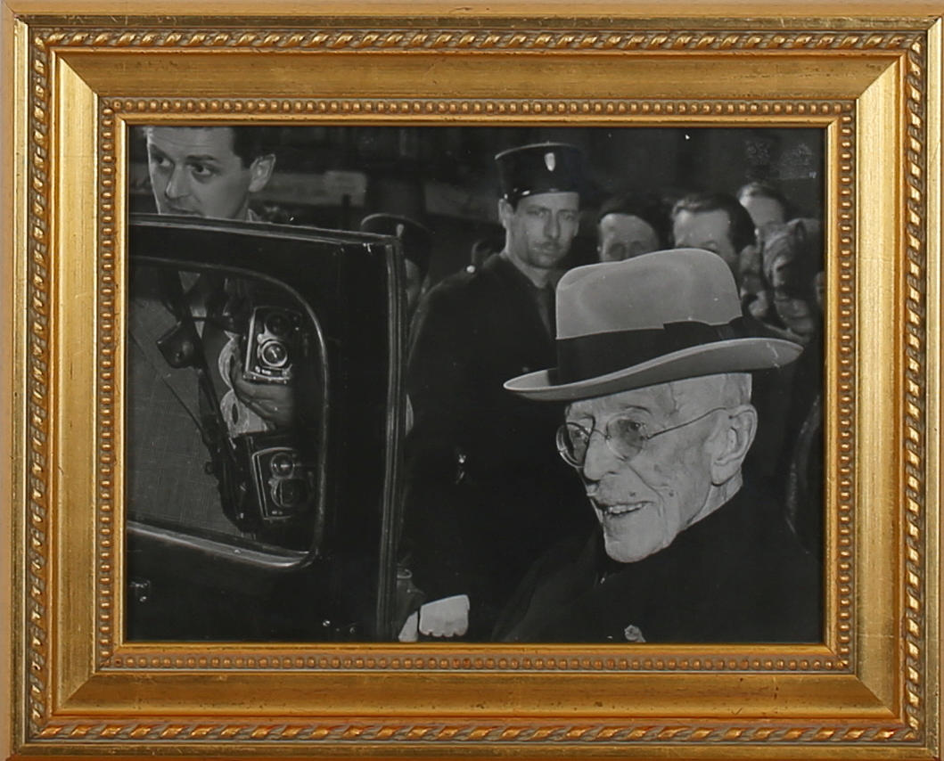 OKÄND FOTOGRAF. Gustav den V sista resa från Nice. Fotografi. Osignerad.