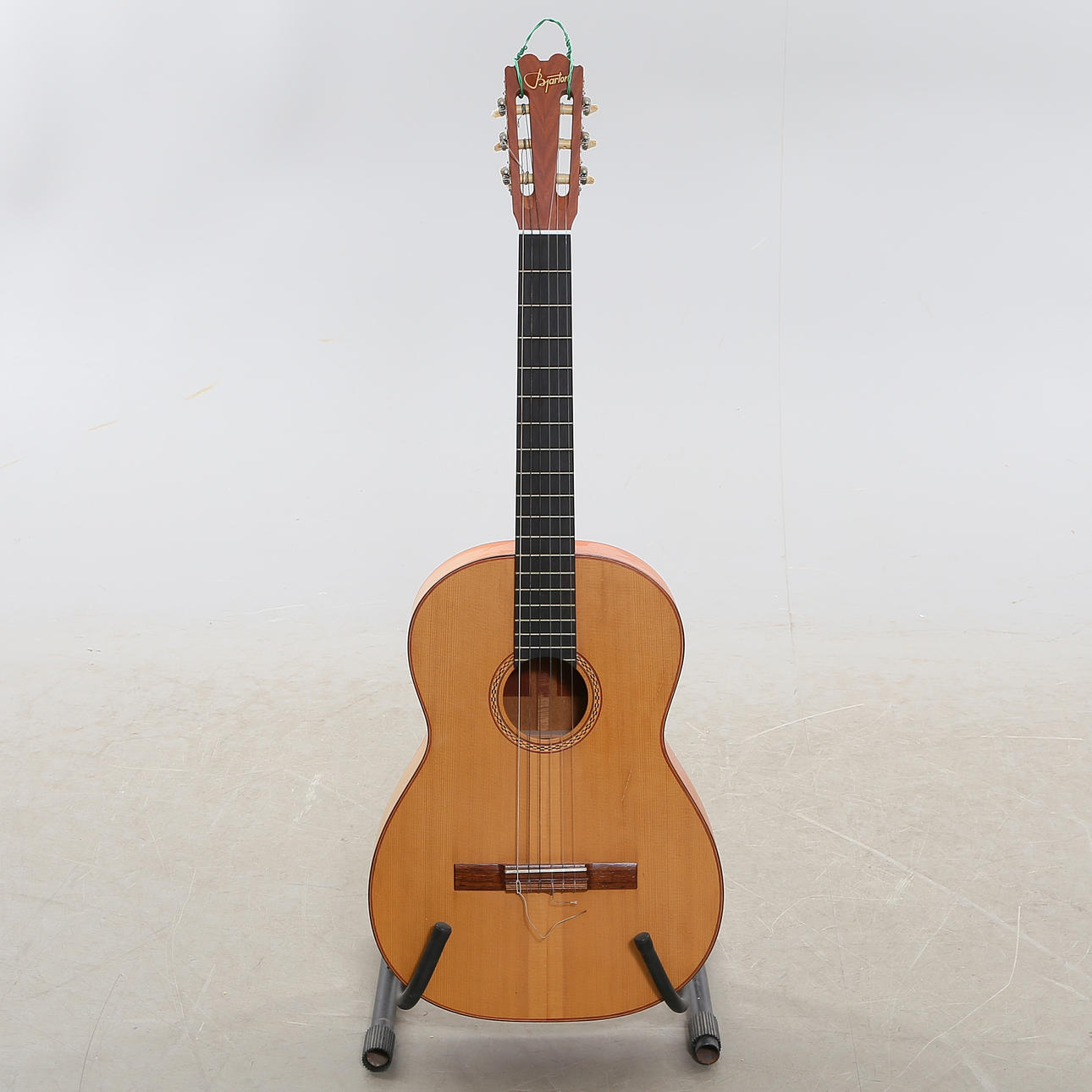 GITARR, akustisk, Bjärton.
