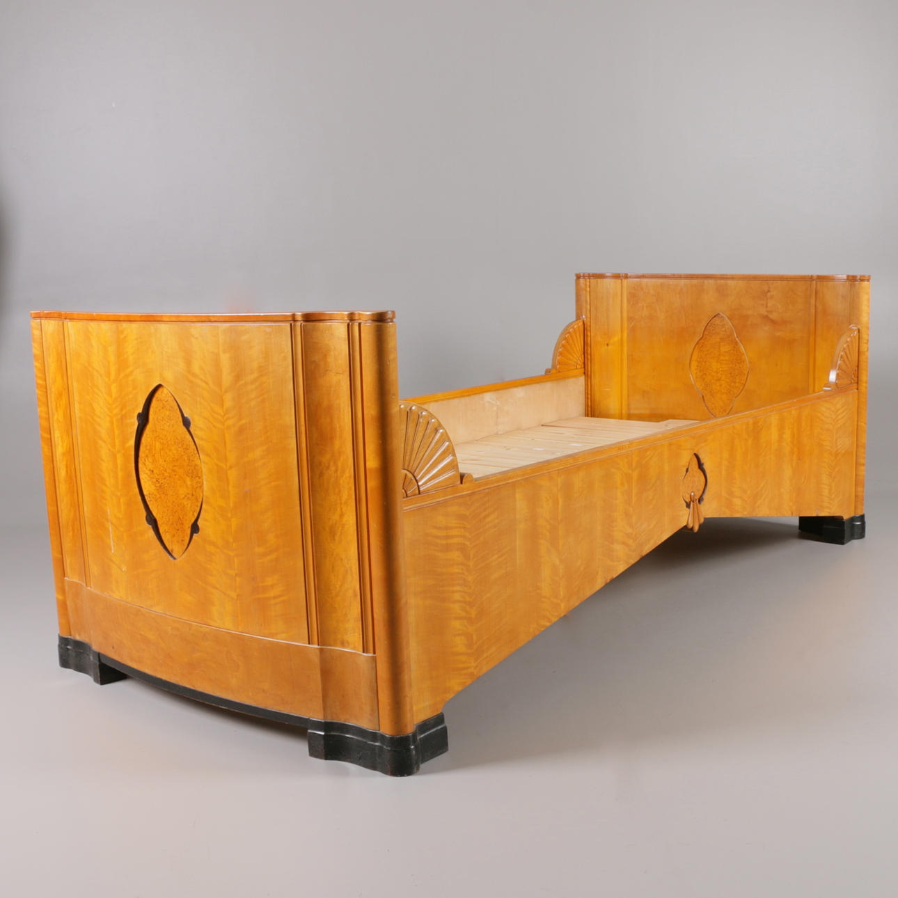 SÄNGRAM, björk, jugend.