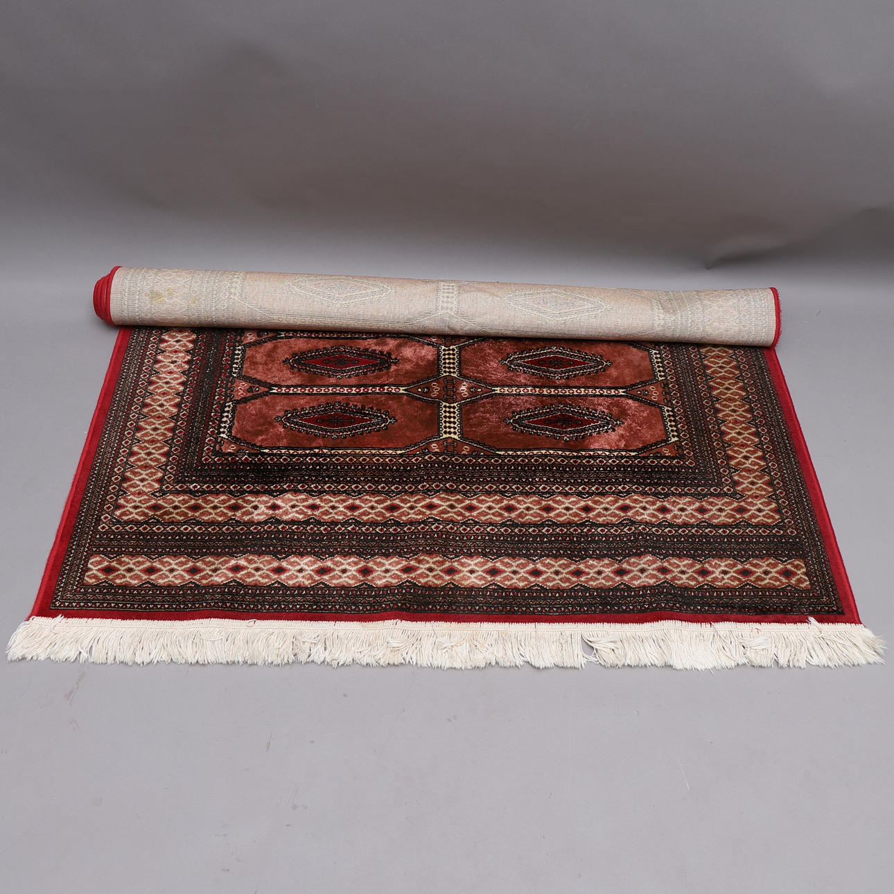 CARPET, Bidjar, Belgium, approx. 140x200 cm.