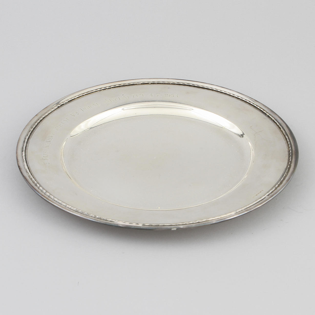 FAT, 2 st samt TESKEDAR, 12 st, silver. Vikt 1140 gram.