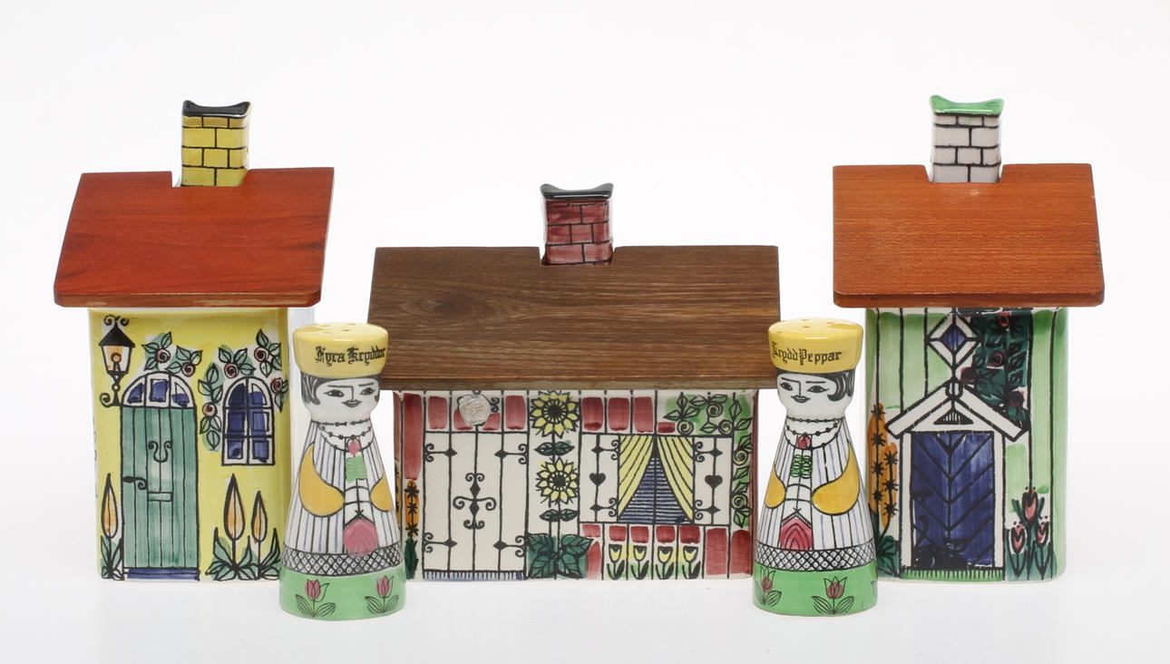 PARTI PORSLIN, 5 delar, varav tre delar mäkta "Kryddgränden", Jie, Gantofta, design Anita Nylund.