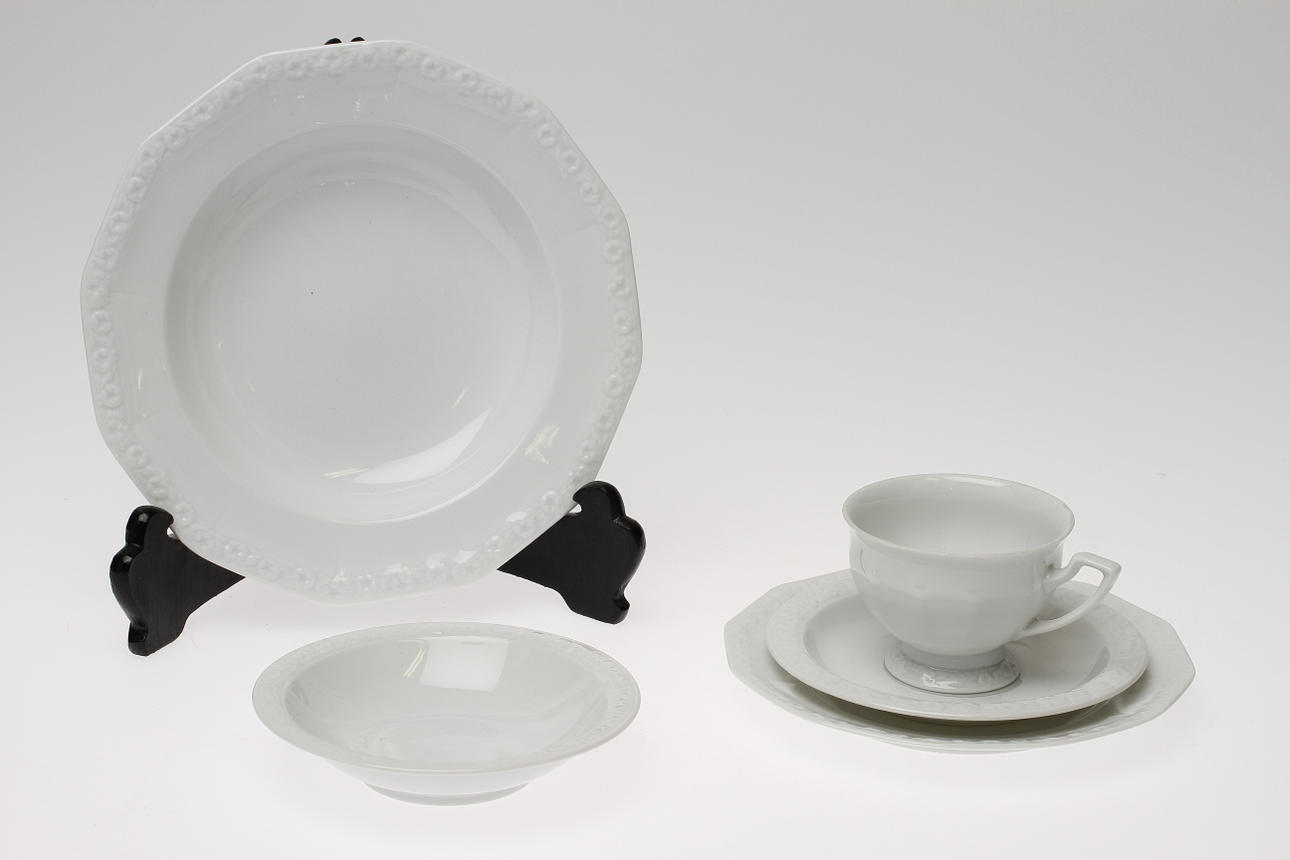 KAFFE- och MATSERVIS, 69 delar. "Maria" Rosenthal.