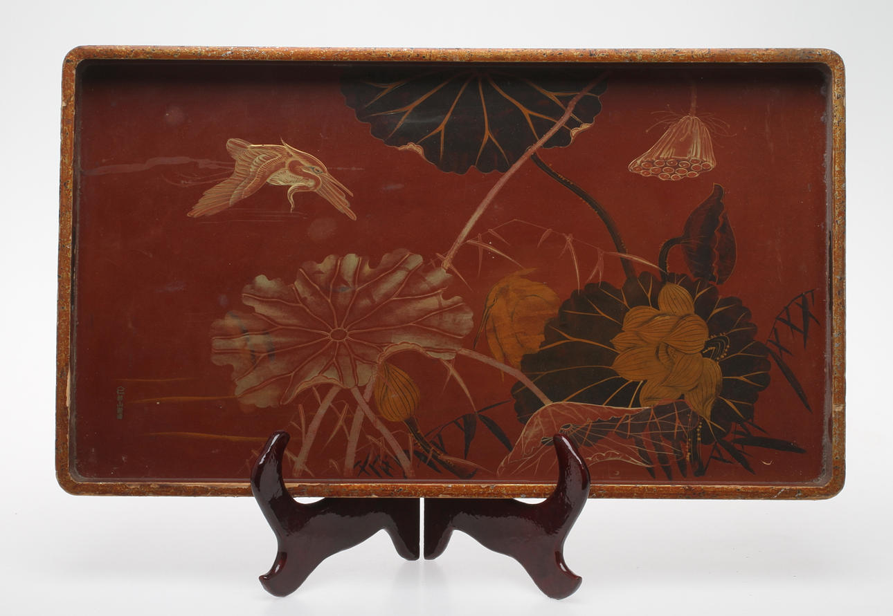 BRICKA, lackarbete, Japan, signerad.