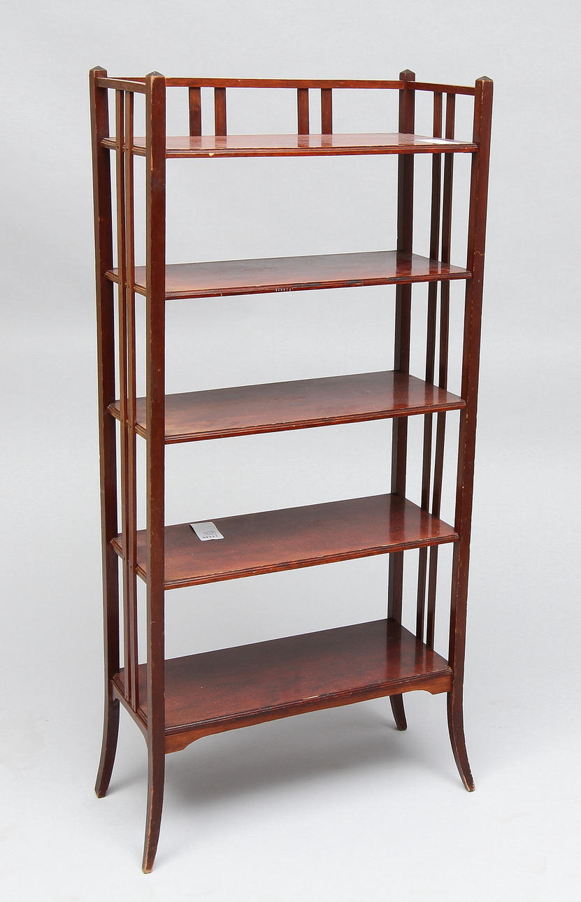 ÉTIENNEHYLLA, mahogny, jugend, tidigt 1900-tal.