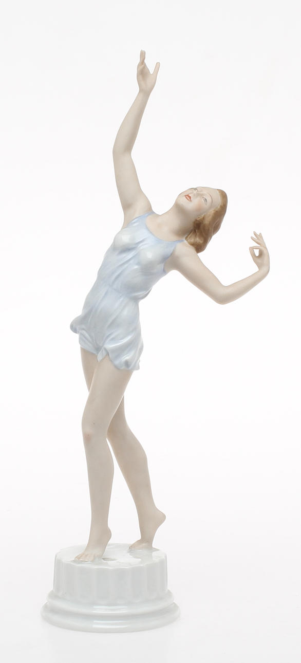 FIGURIN, porslin, Danserska, Signerad GO (Gustav Oppel), Rosnethal.