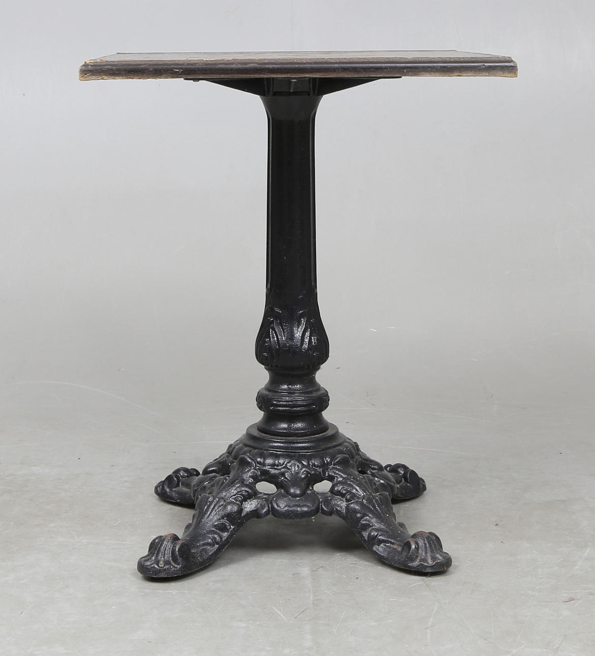 PILLAR TABLE, Andy Thornton.