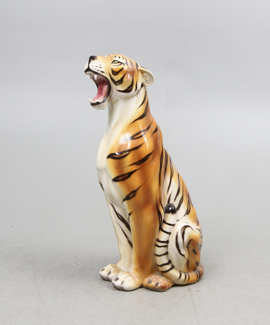 FIGURIN, porslin, tiger, RBA Olofström.