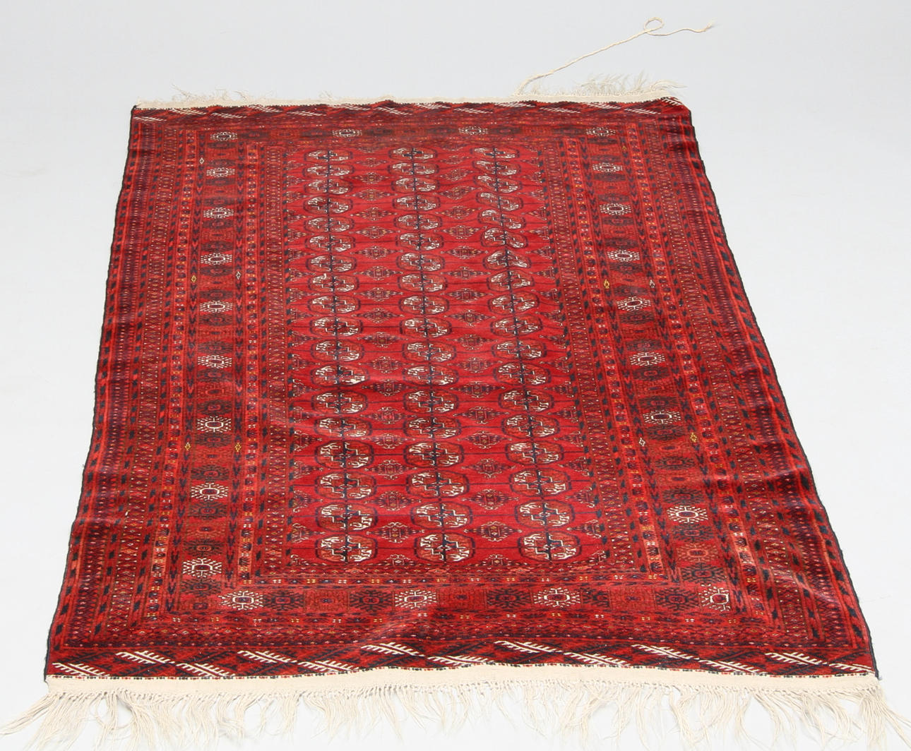 MATTA, orientalisk, ca 182 x 121 cm.