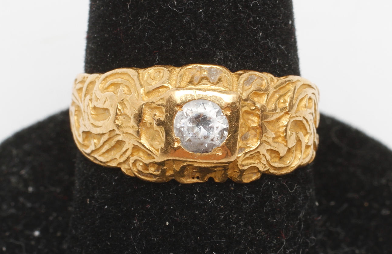 RING, 18k guld, vikt ca 4 gr.