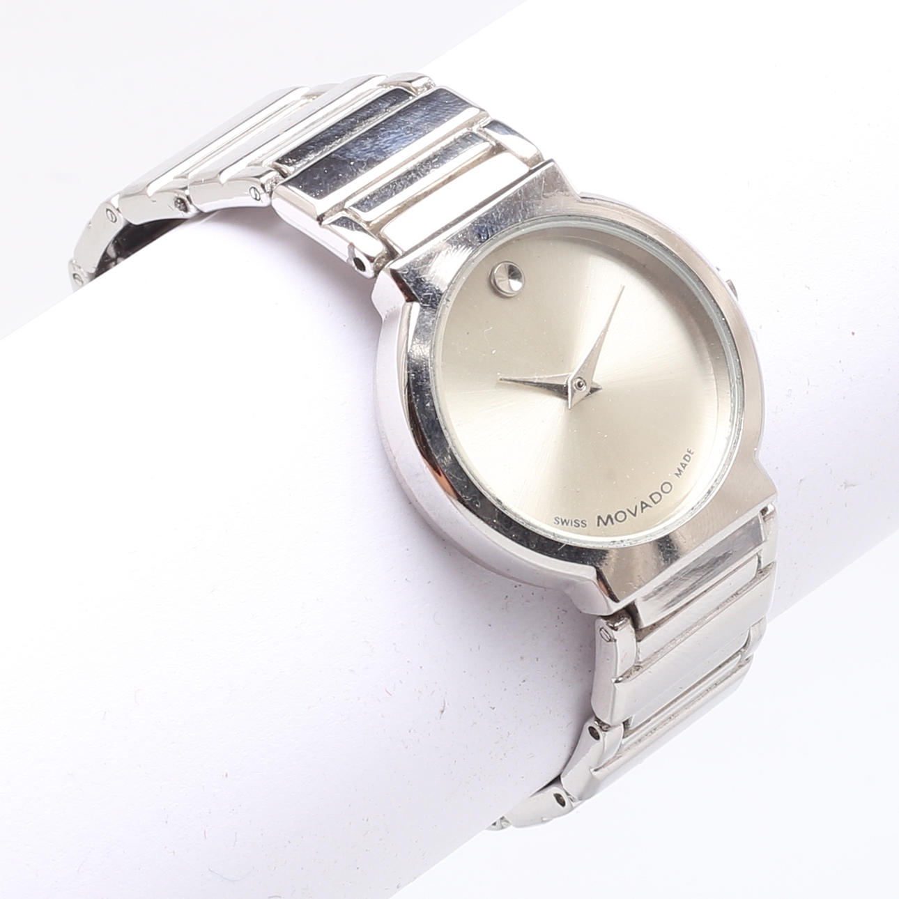 BRACELET WATCH, Movado.