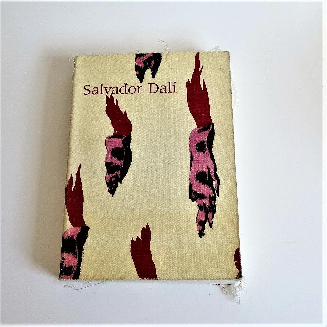 SALVADOR DALI, RETROSPECTIVE, CENTER GEORGES POMPIDOU, 1980. Books