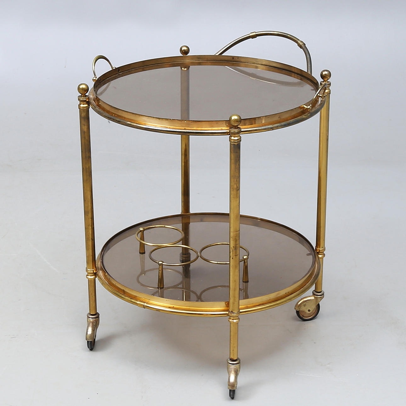 SERVERINGSVAGN, mässing och glas, 1900-tal.