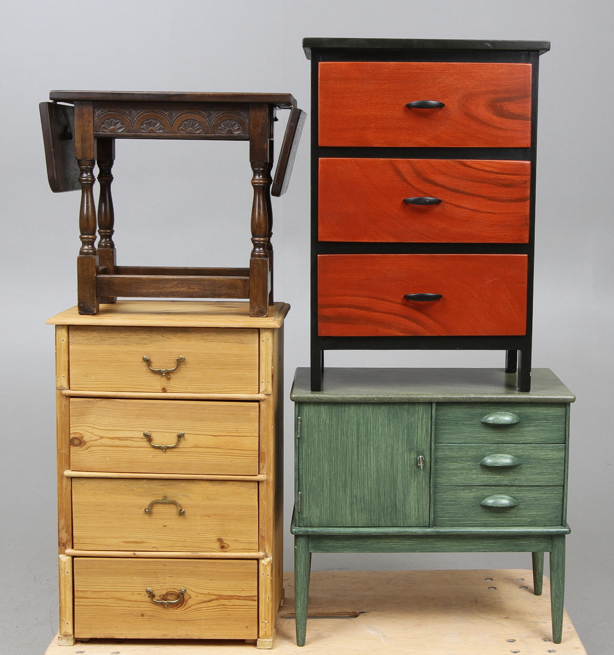 MÖBELPARTI, 4 delar, 1900-tal.