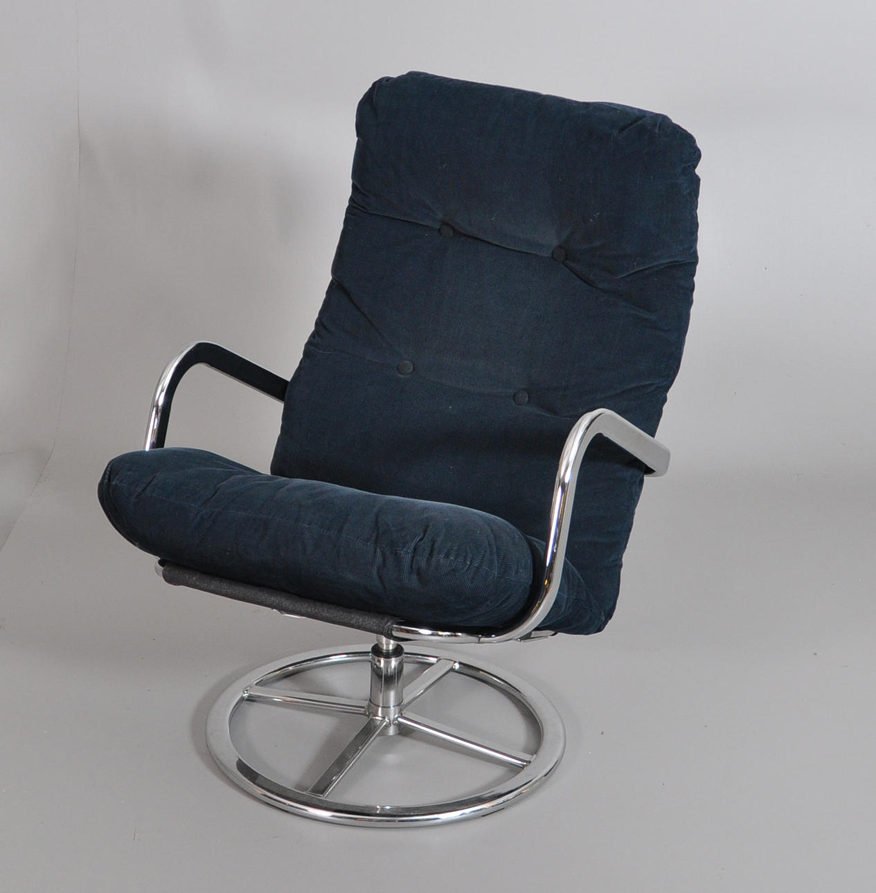 IKEA, smedsta Drehsessel Cord.