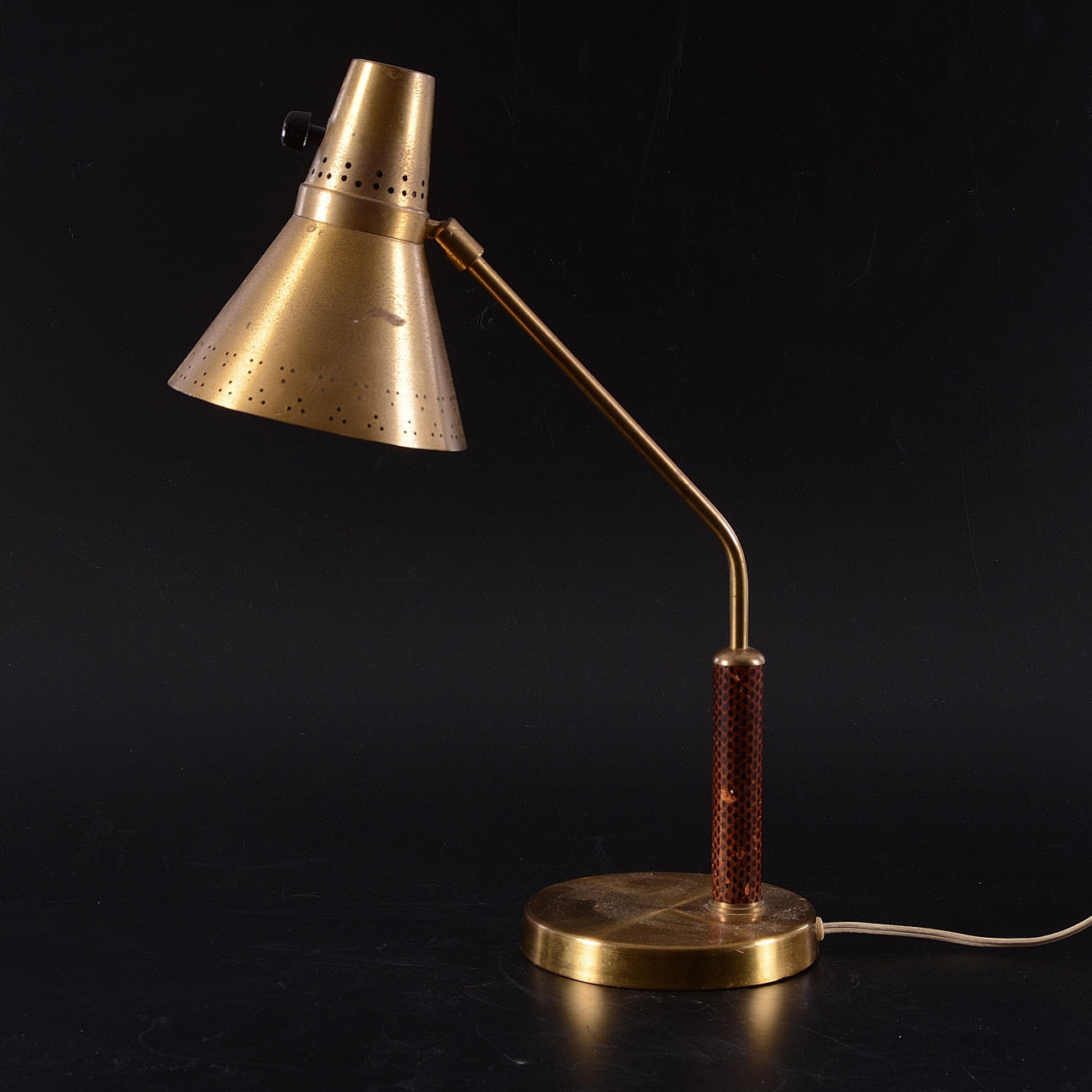 BORDSLAMPA, mässing, E Hansson & Co, Malmö.