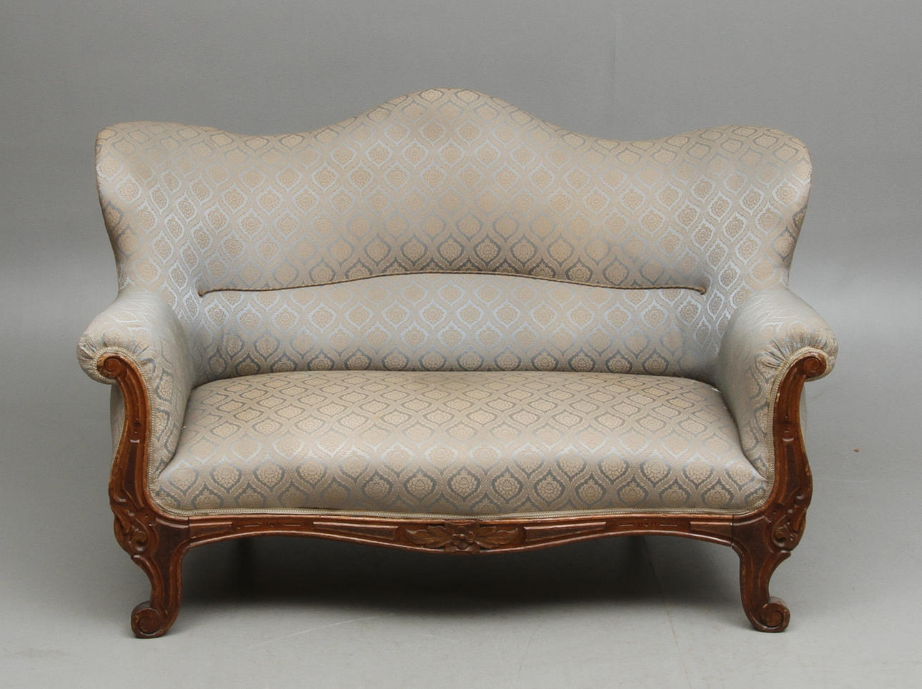 SOFFA, nyrokoko, sent 1800-tal.