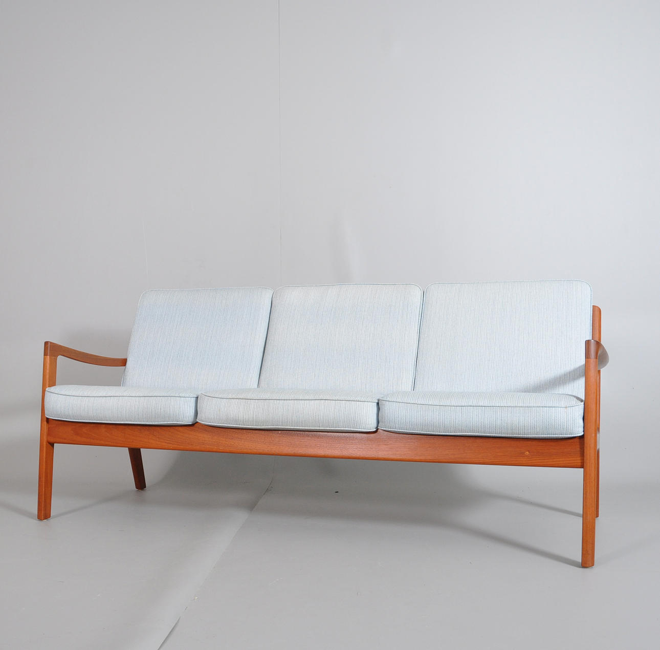 OLE WANSCHER - DANMARK - CADO - SOFA - SENATOR.