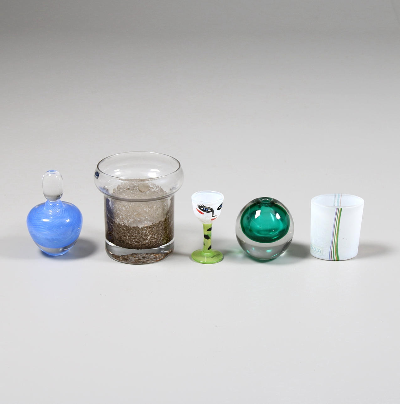 PARTI GLAS, Göran Wärff och Eva Englund Orrefors, Ulrica Hydman Vallien, Kosta Boda m.fl.