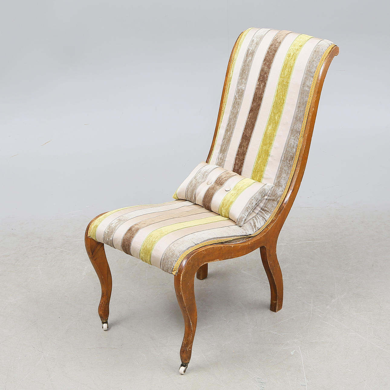 SVANSTOL, trä, ca 1900.