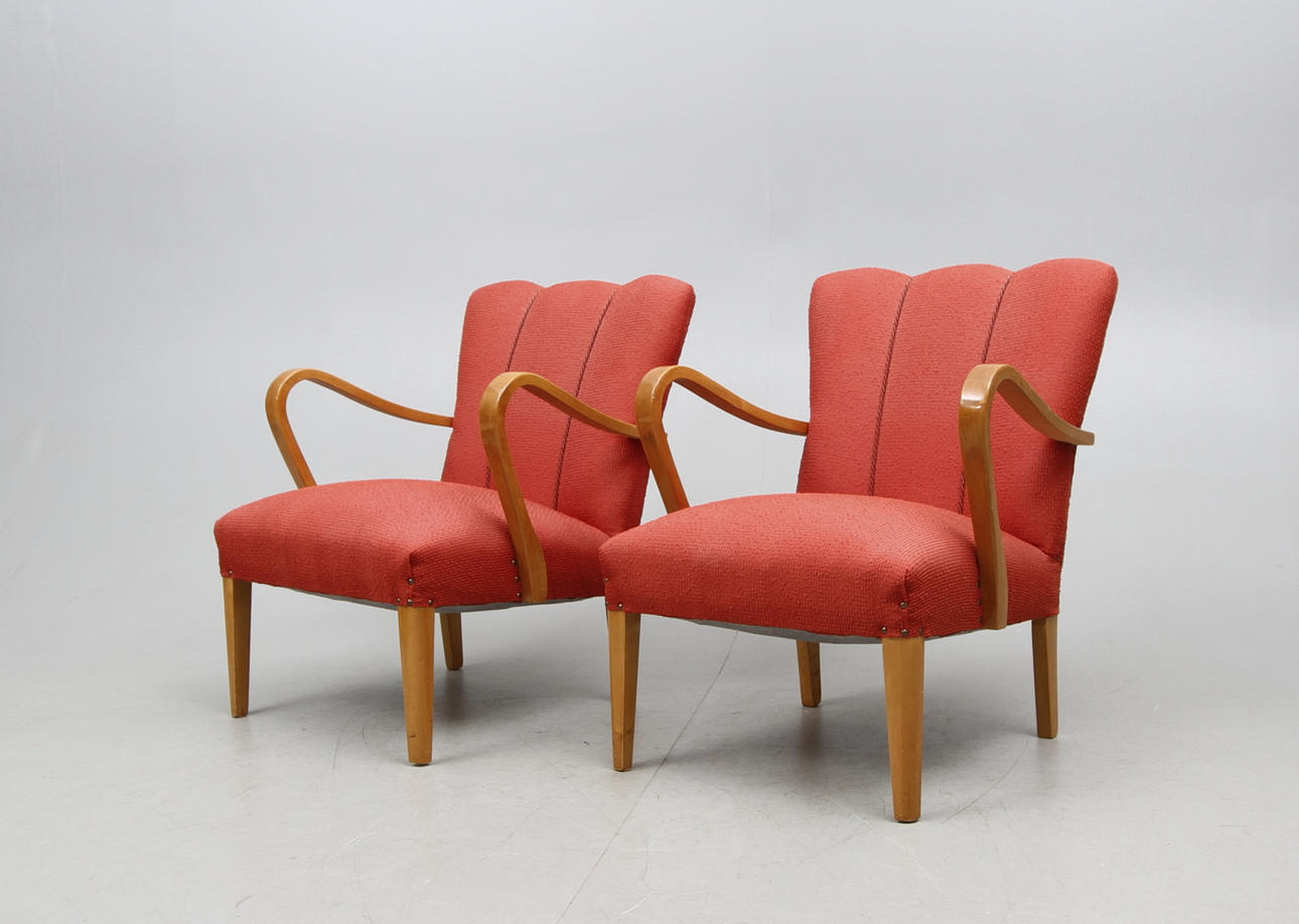 FÅTÖLJER, ett par, 1940 tal.