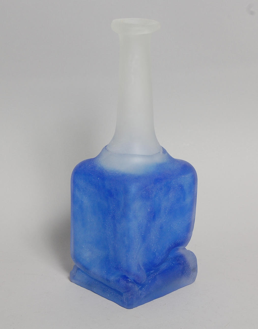 BERTIL VALLIEN. karaff, Kosta Boda.