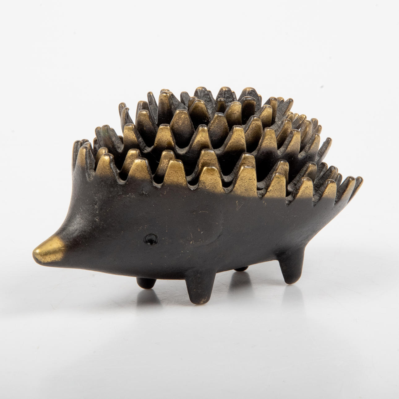 ASKFAT, igelkott, wienerbrons, Walter Bosse, Österrike.