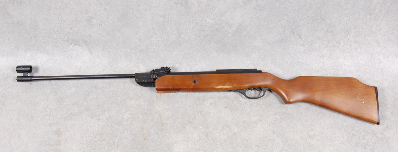 CARABINA DE AIRE, Baikal.