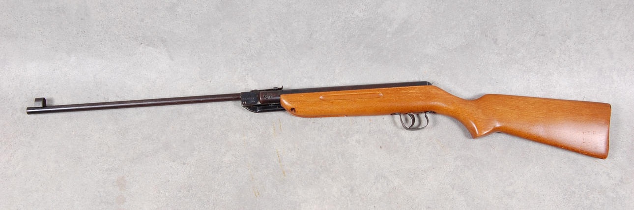 ILMAKIVÄÄRI, Slavia, mod 620.