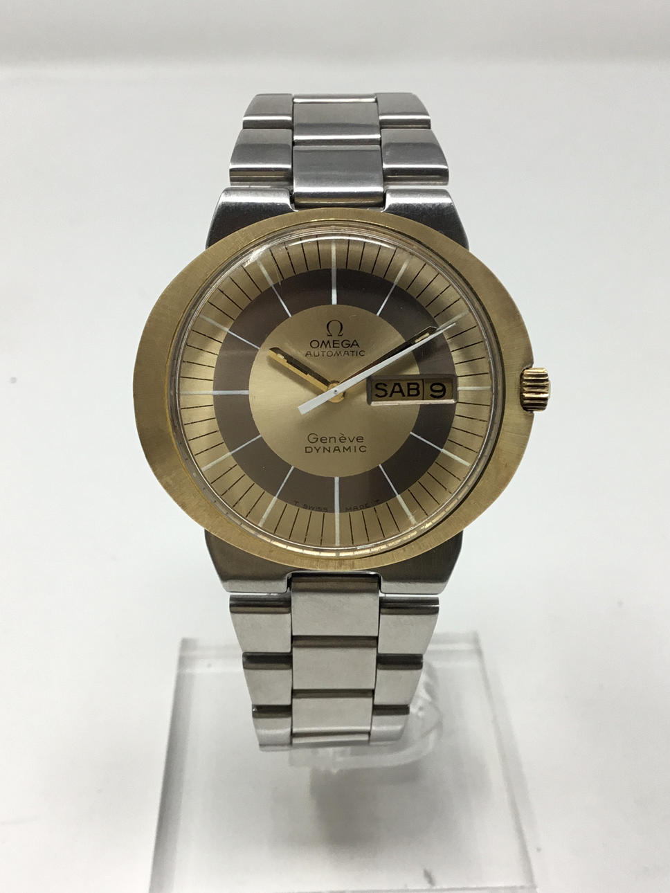 Vintage Omega dynamisk dag-datum.