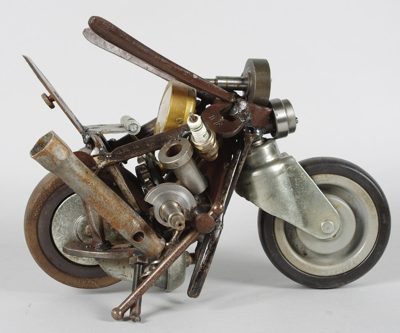 BOB PASTERKAMP. Metallskulptur, motorcykel, signerad B.P.