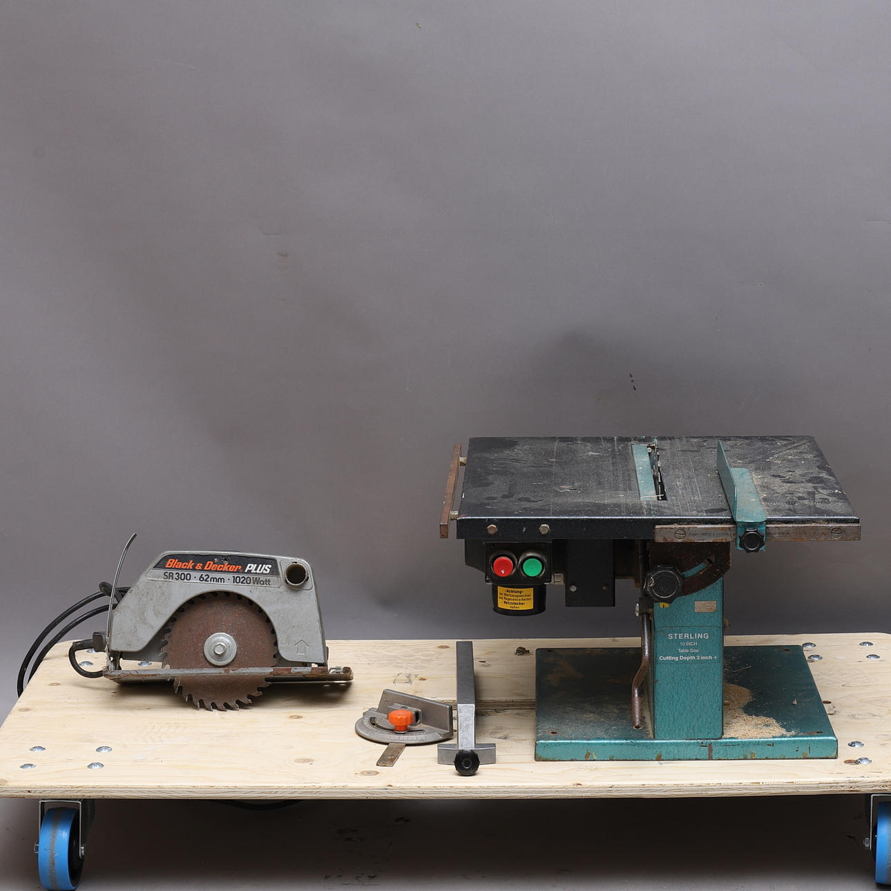 SIERRA CIRCULAR DE MESA, SIERRA CIRCULAR, Sterling, Black & Decker.