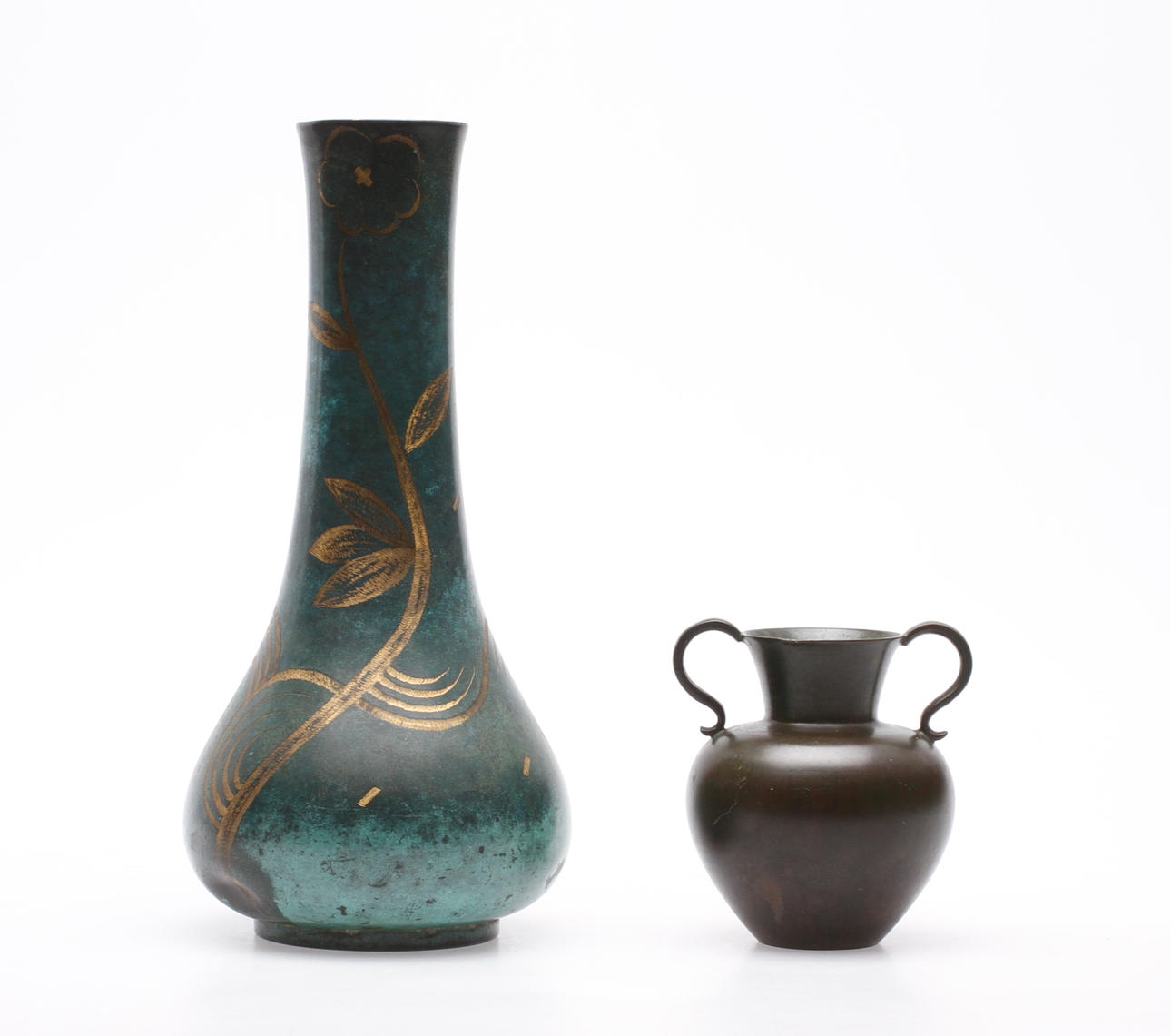 VASER, 2 st, WMF samt GAB. Brons.