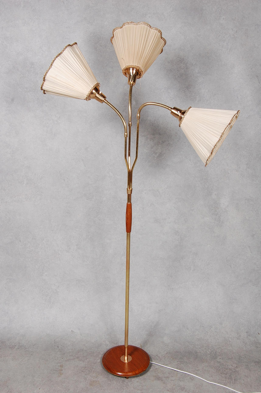 GOLVLAMPA, 1950-tal.